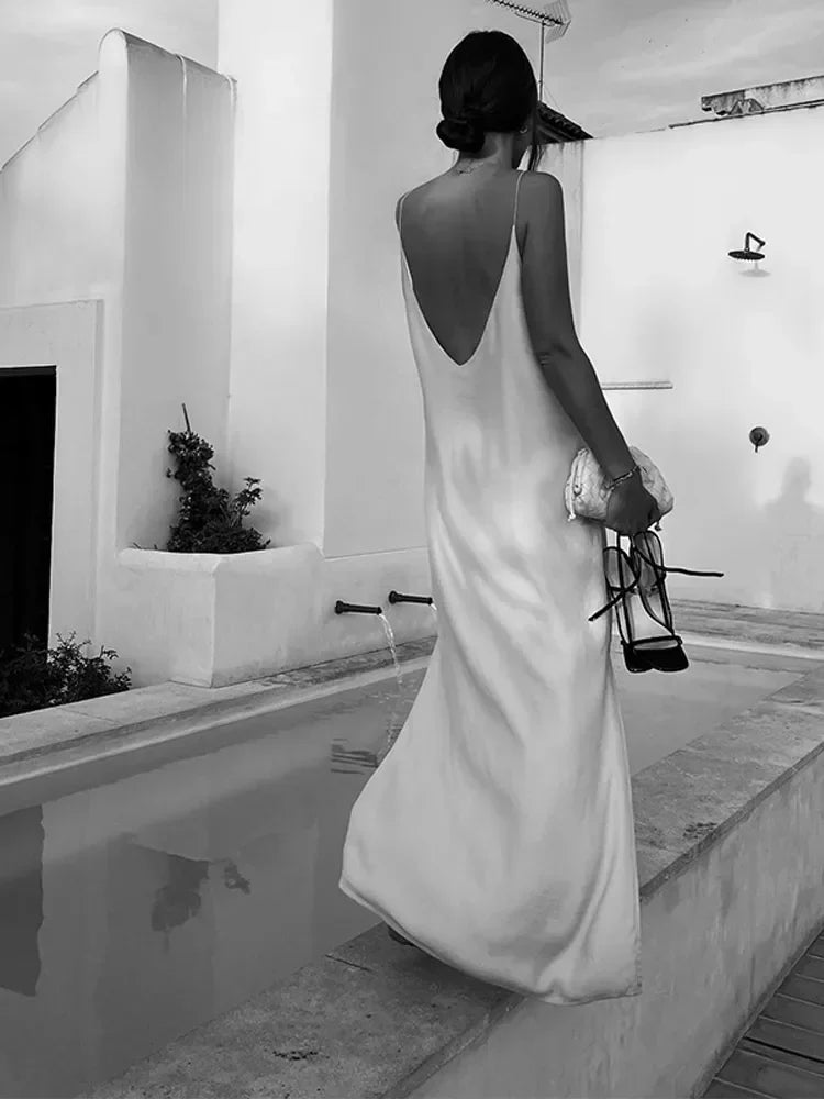 Vestido Branco Longo e Leve: Elegância para qualquer ocasião